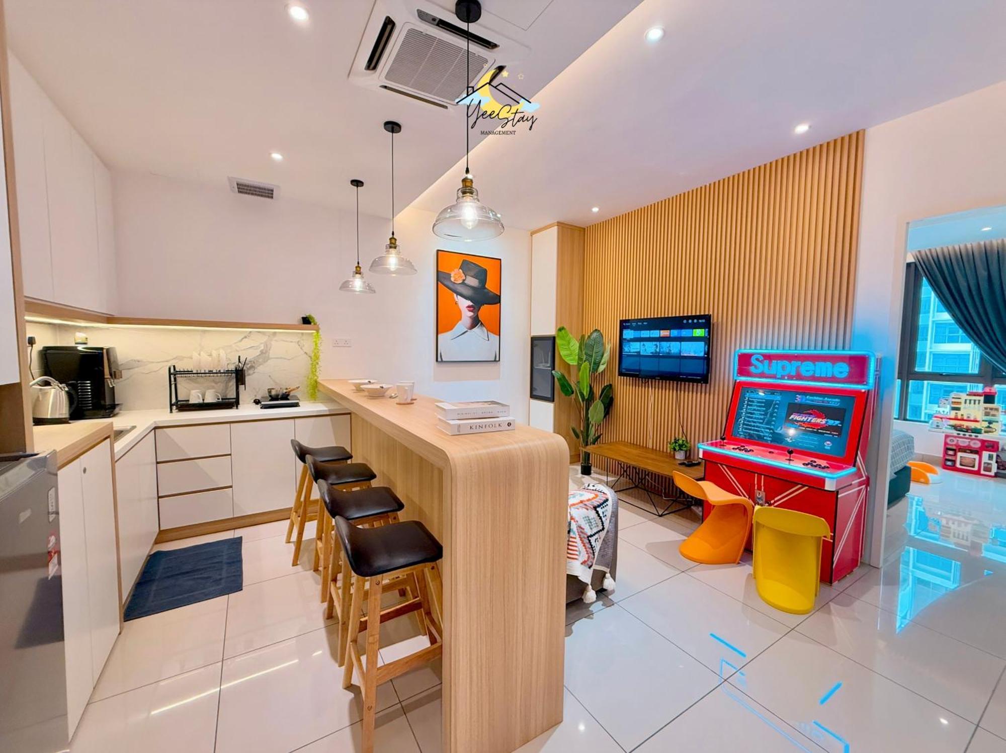 Seaview Poolview Cityview Baliresidence Video Game 5Minjonker ملقا المظهر الخارجي الصورة